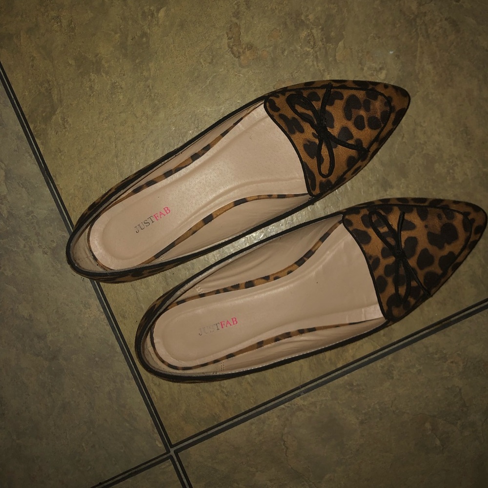 Leopard Flats